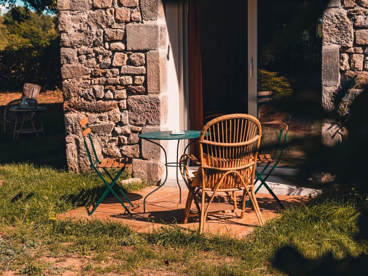 Les Jardins De Nanine Bed & Breakfast Lapleau Exterior foto