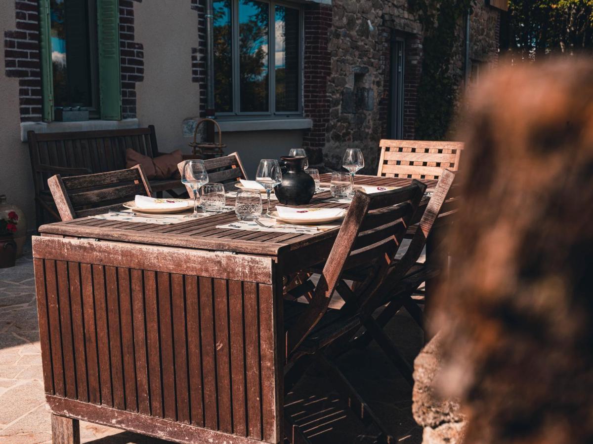 Les Jardins De Nanine Bed & Breakfast Lapleau Exterior foto