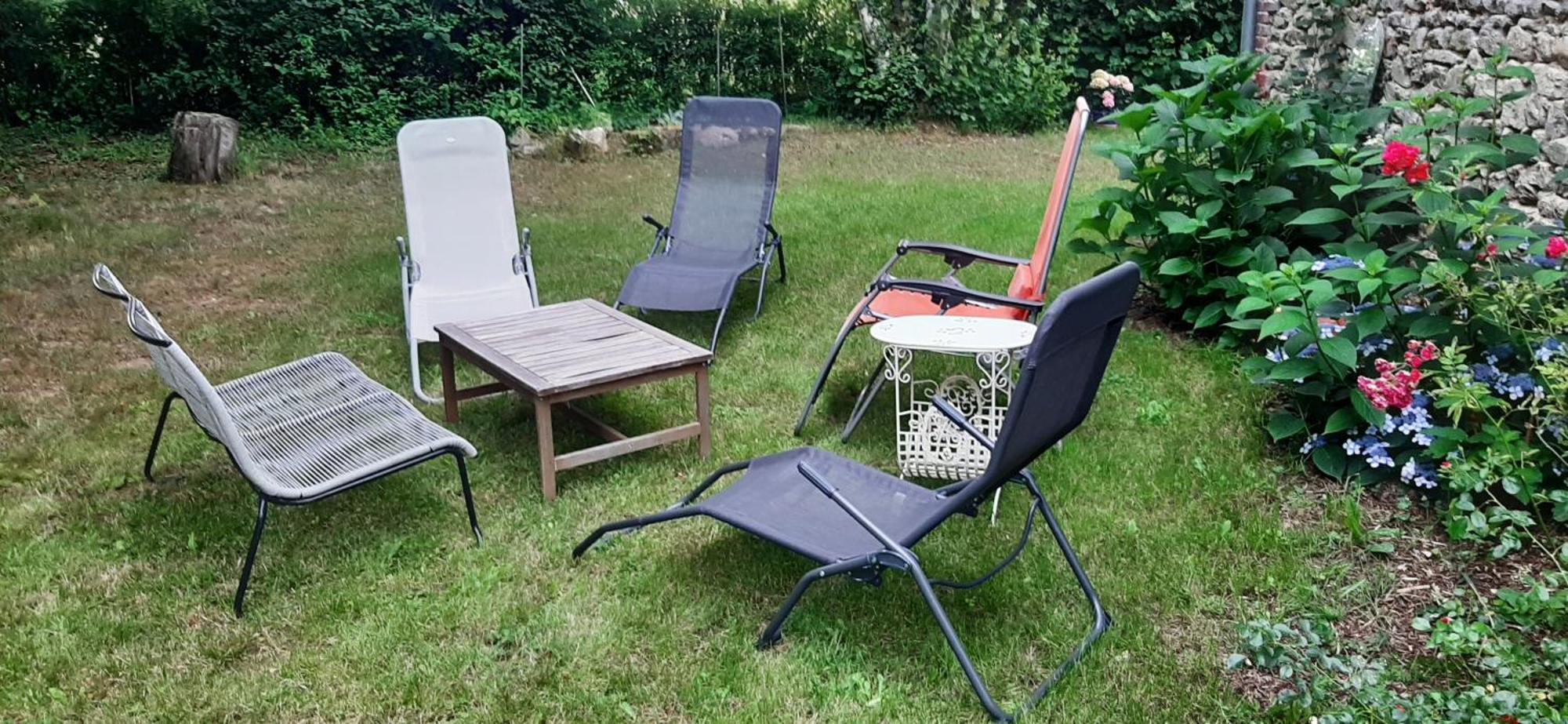 Les Jardins De Nanine Bed & Breakfast Lapleau Exterior foto